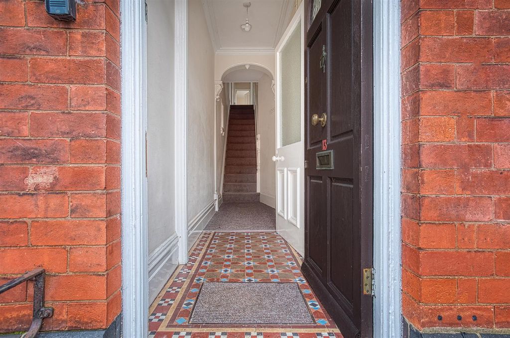 Property photo 3 of 10 Entrance.Jpg