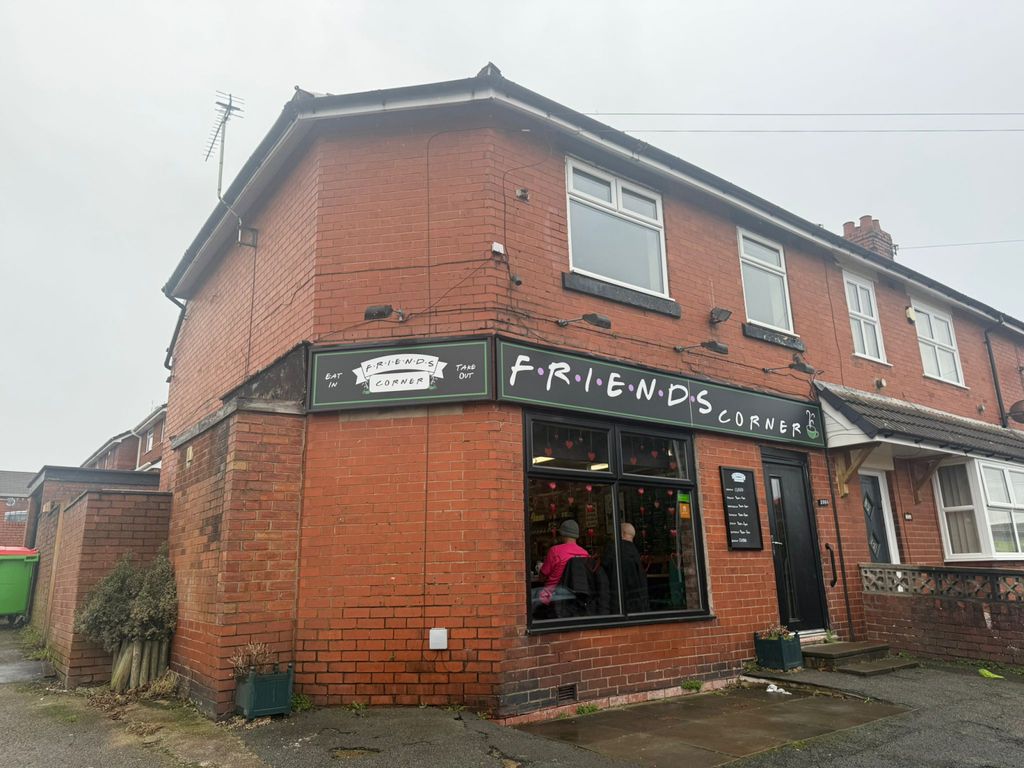 Property photo 1 of 7 Woodhouse Lane