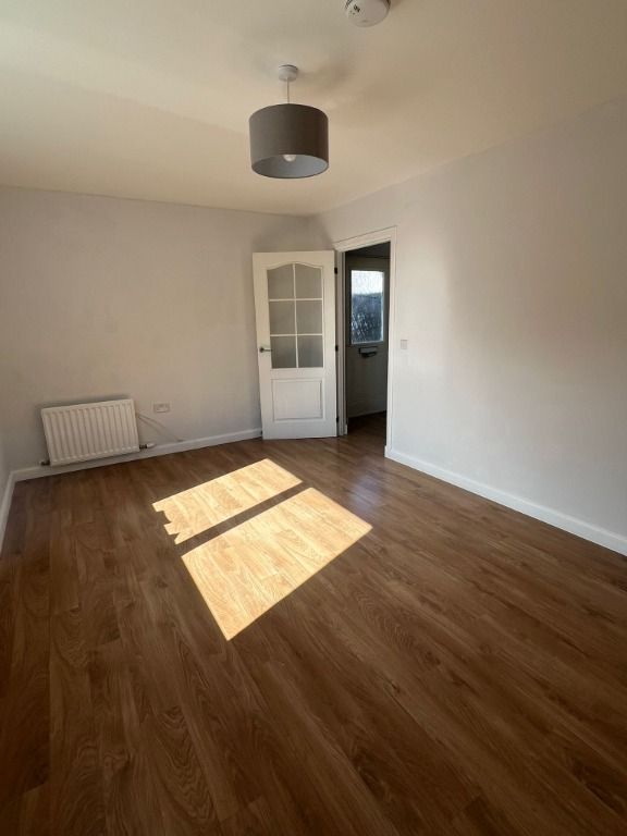 Property photo 3 of 12 Photo 3