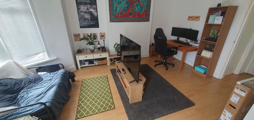Property photo 1 of 5