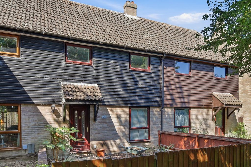 Property photo 1 of 16