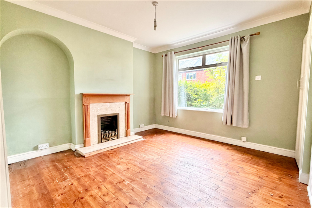 Property photo 3 of 10 Lounge