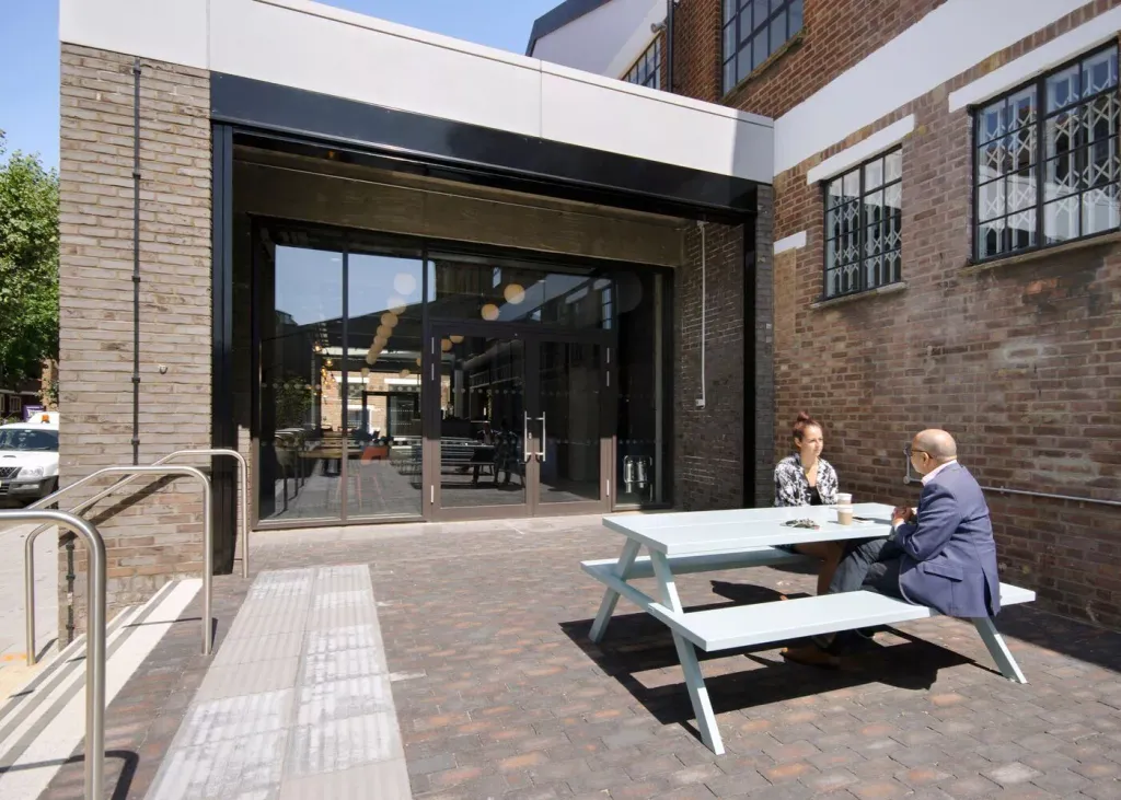 Property photo 3 of 5