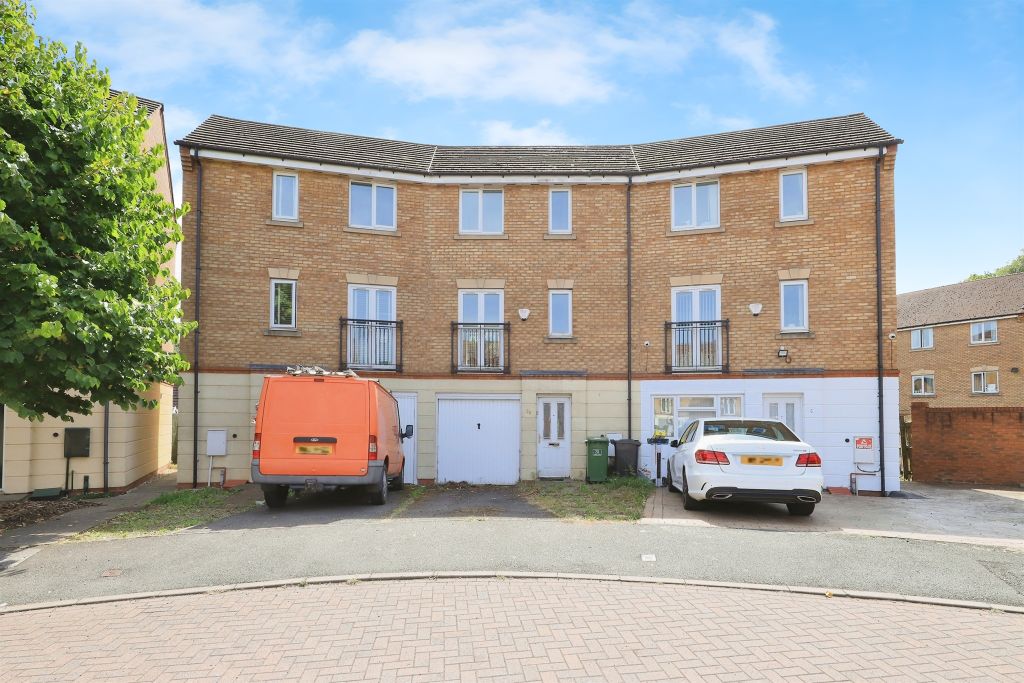 Property photo 2 of 11
