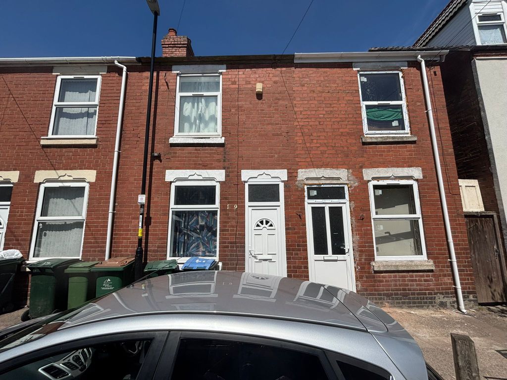 Property photo 1 of 12