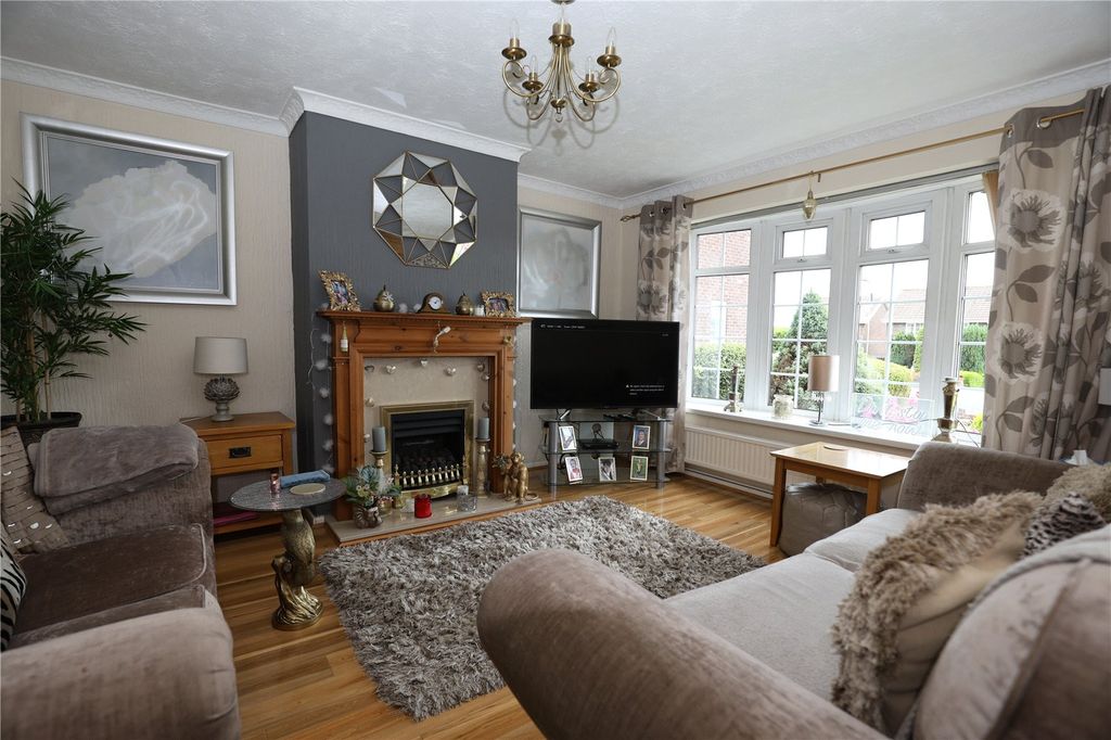 Property photo 3 of 18 Picture No. 16