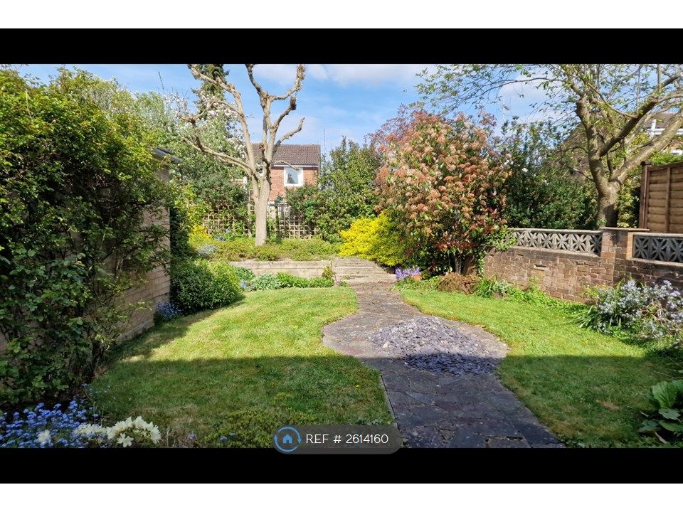Property photo 3 of 33