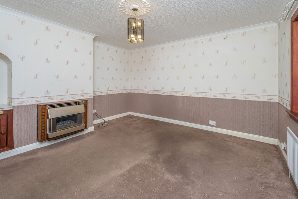 Property photo 3 of 17 Photo 3