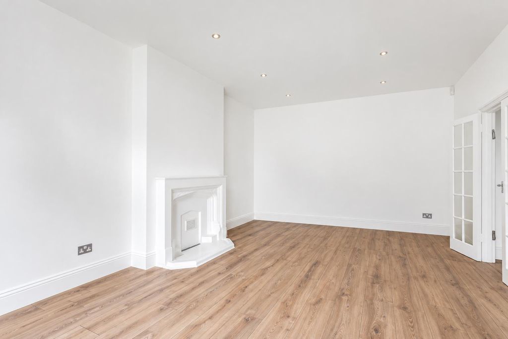 Property photo 3 of 9 3.Png