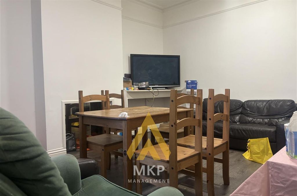 Property photo 2 of 16 3.Png