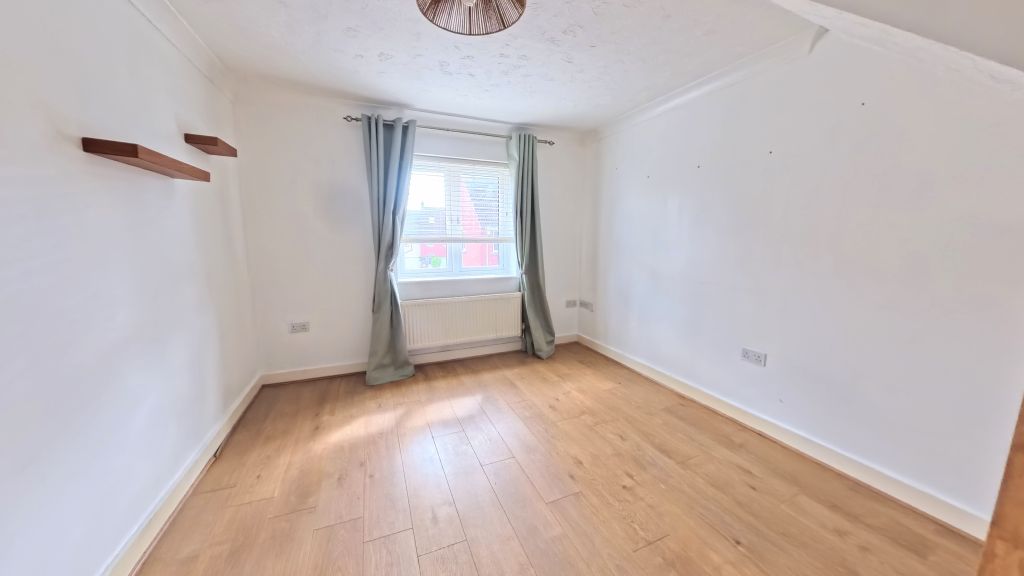 Property photo 2 of 7 Lounge