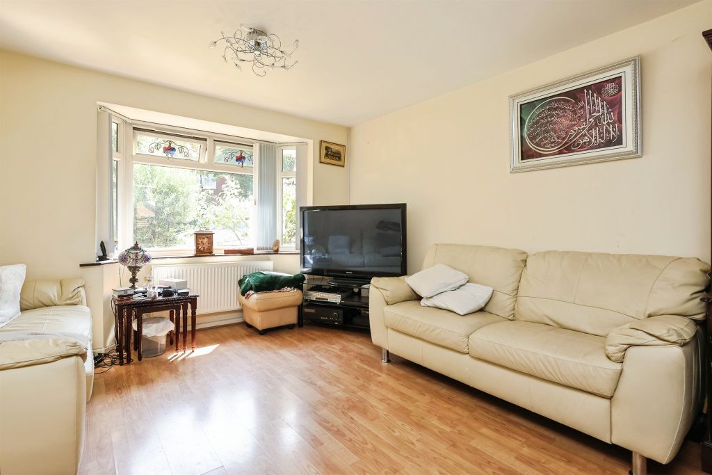 Property photo 2 of 19