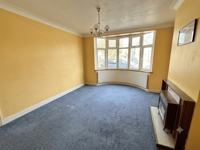 Property photo 2 of 10 Gallery