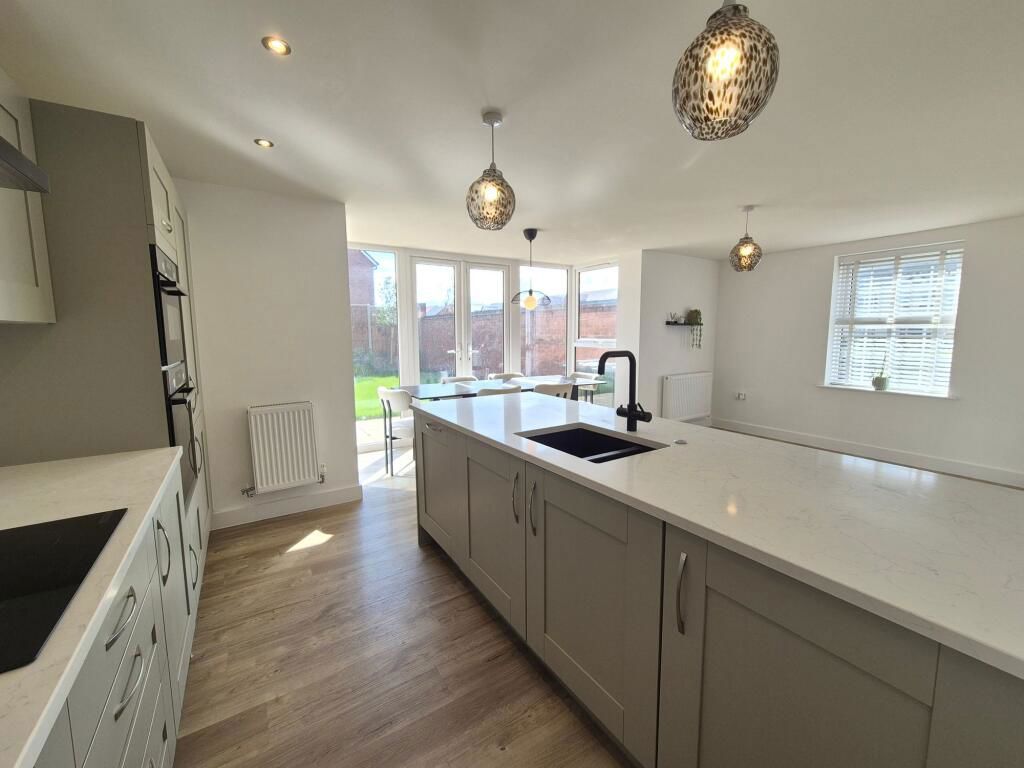 Property photo 3 of 29