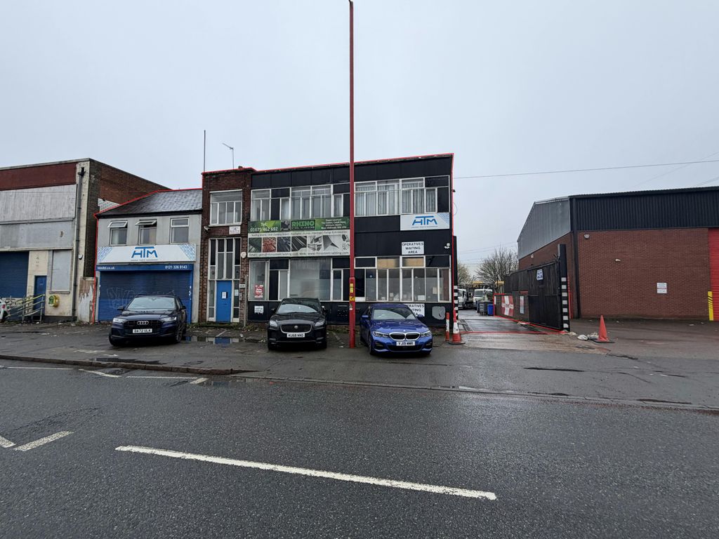 Property photo 2 of 5 Front Red Lined.Jpg