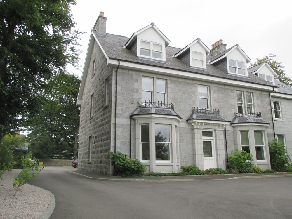 Property photo 1 of 16 171