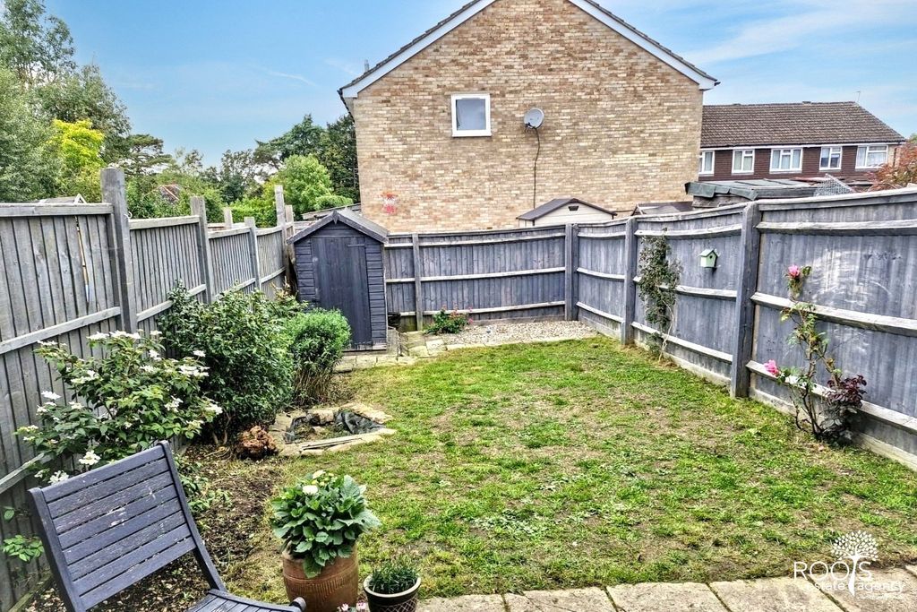 Property photo 2 of 10 Rear Garden