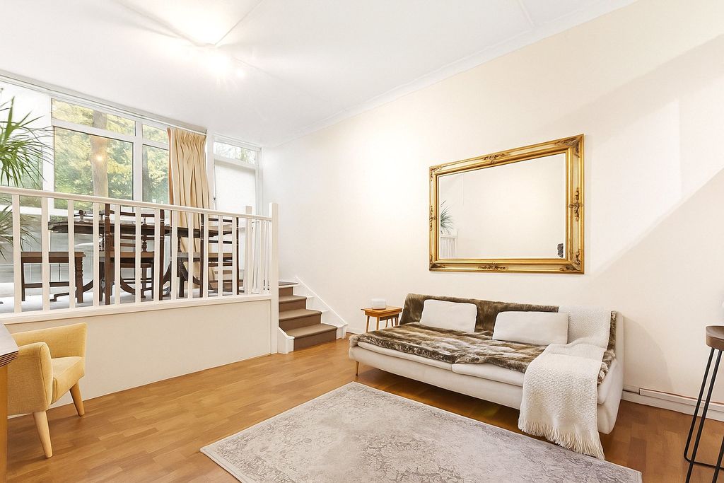 Property photo 3 of 10 Reception Room