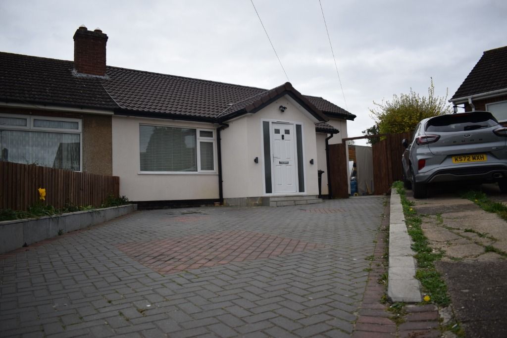 Property photo 2 of 26