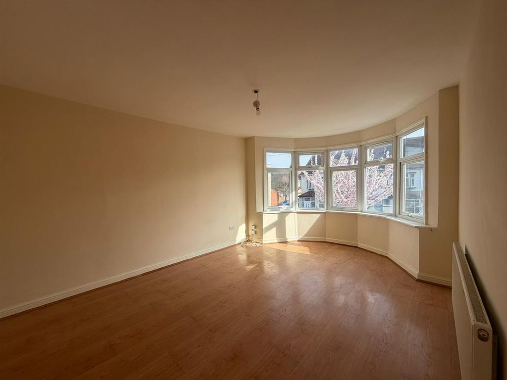 Property photo 2 of 14 Whatsapp Image 2026-03-20 At 10.00.55 (1).Jpeg