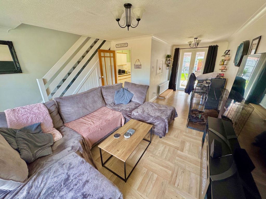 Property photo 2 of 16