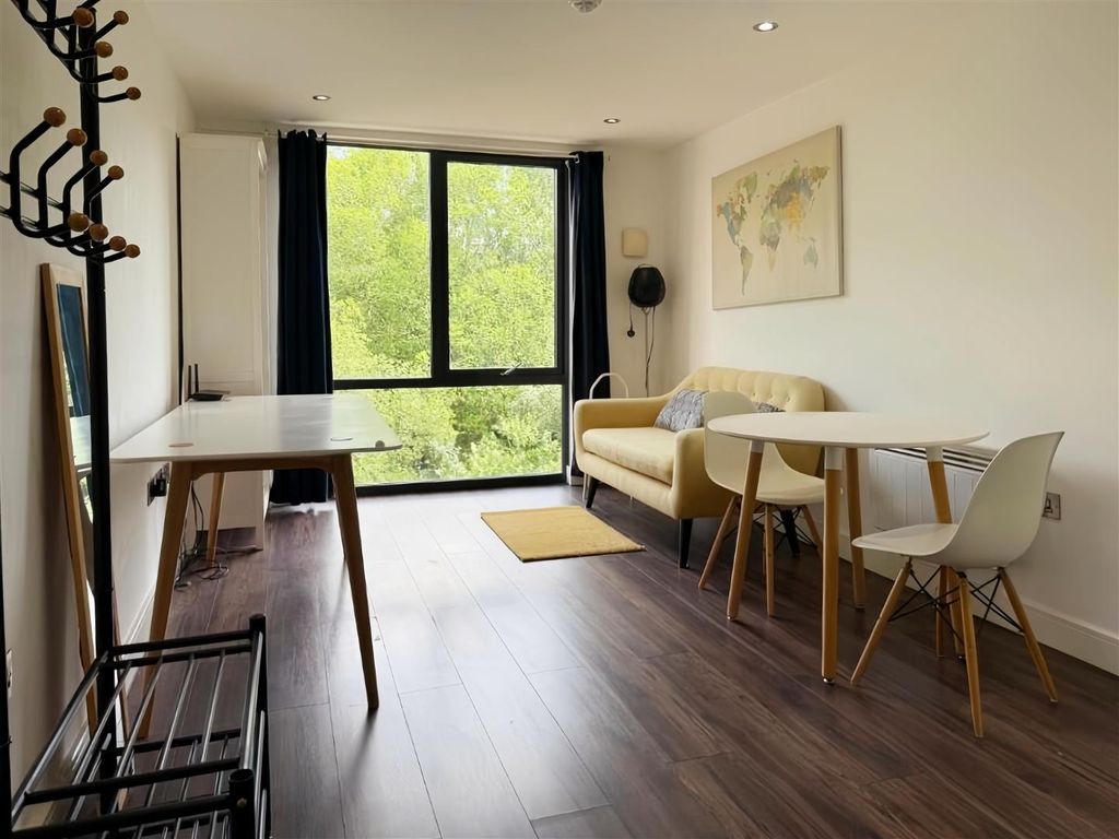 Property photo 1 of 17 3E62942775235Bfa8B8A45Abbdc9Dfd5.Jpg