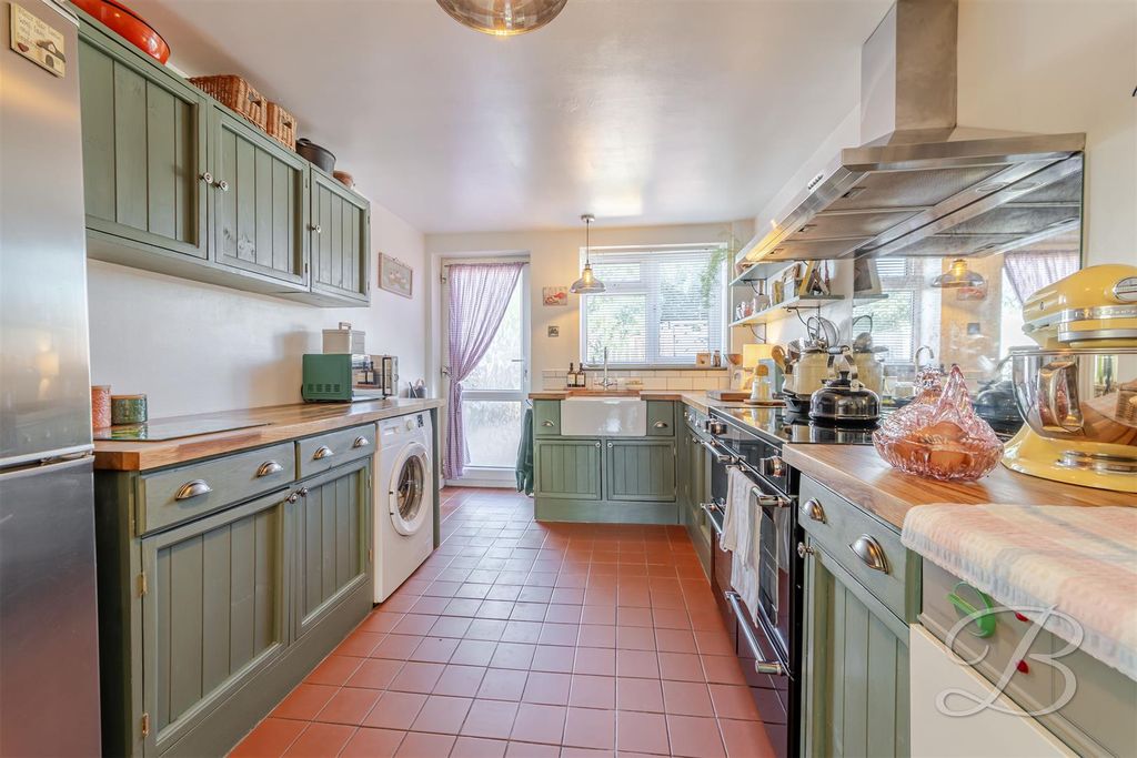 Property photo 2 of 48 Ccltd-4.Jpg
