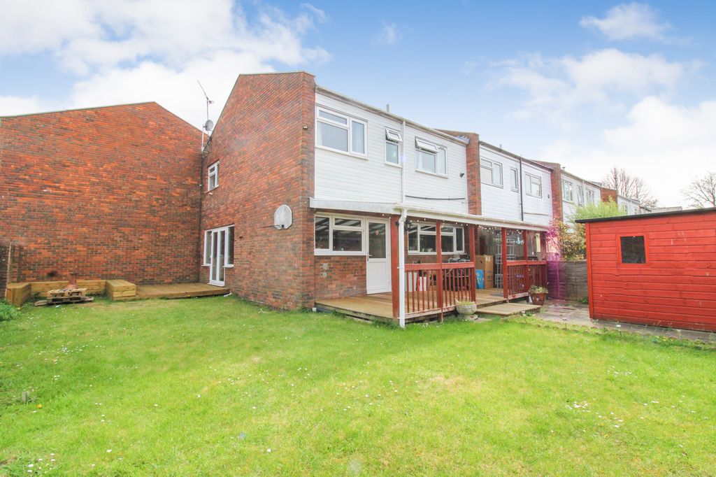 Property photo 3 of 14