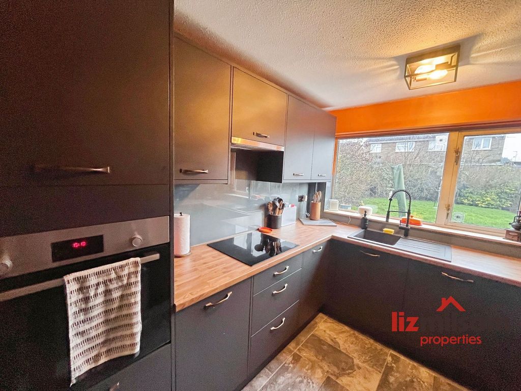 Property photo 3 of 24