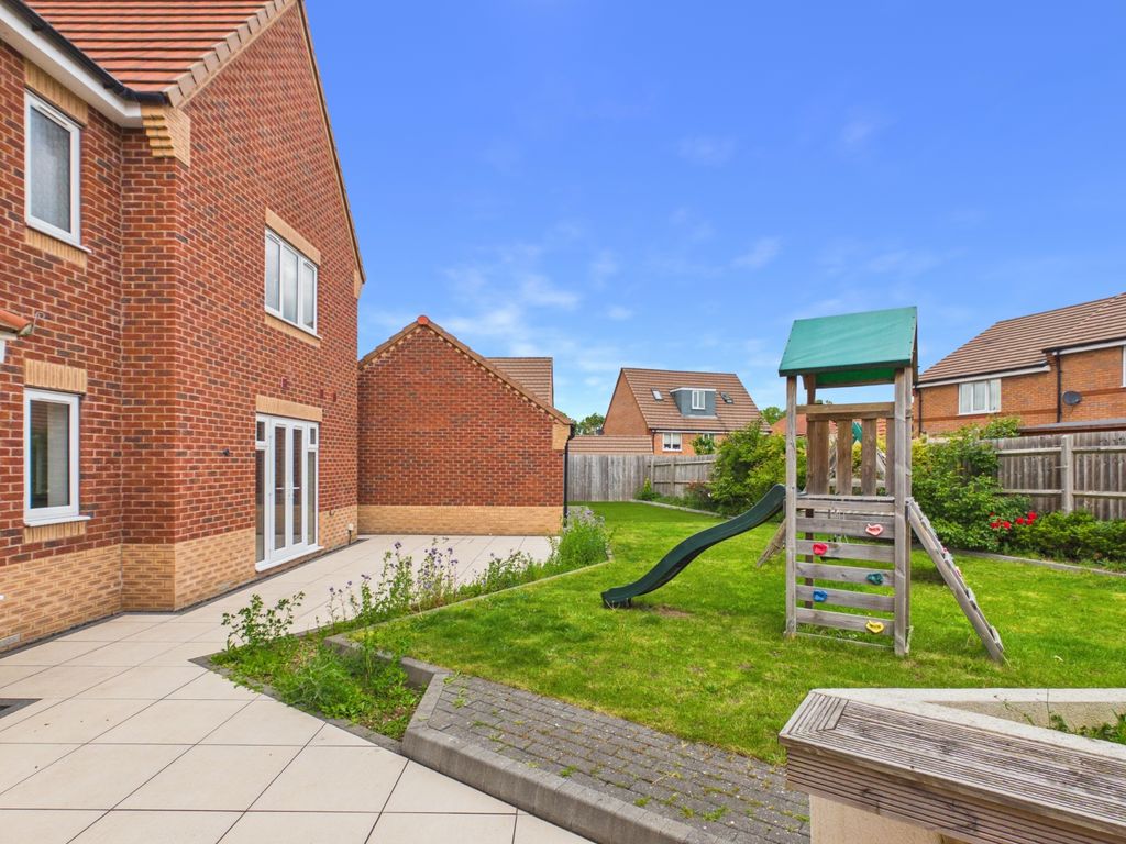 Additional image 32 of 5 bed detached house for saleMadan Gardens, Bishops Tachbrook, Leamington Spa CV33