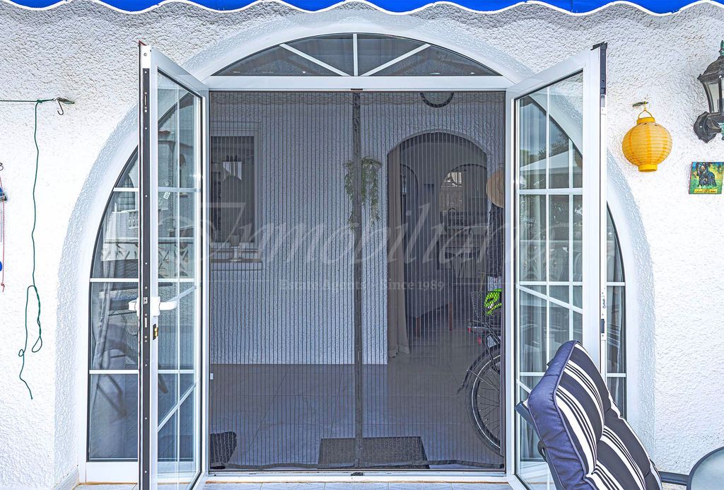 Property photo 3 of 23