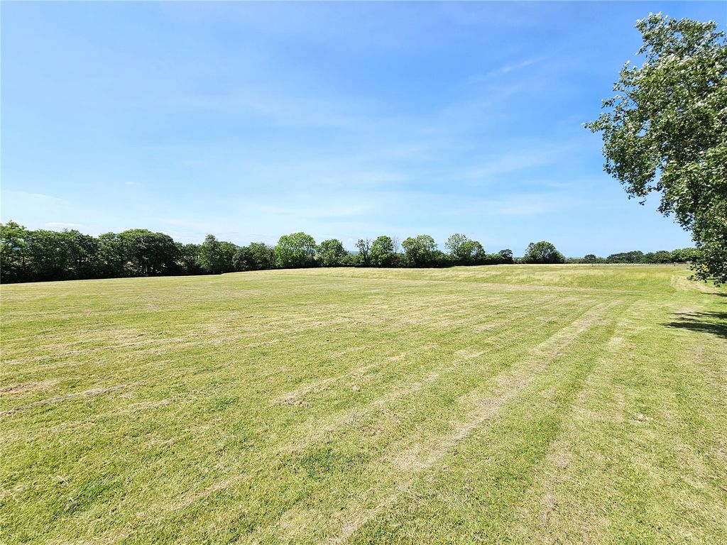 Property photo 2 of 62 Picture No. 64