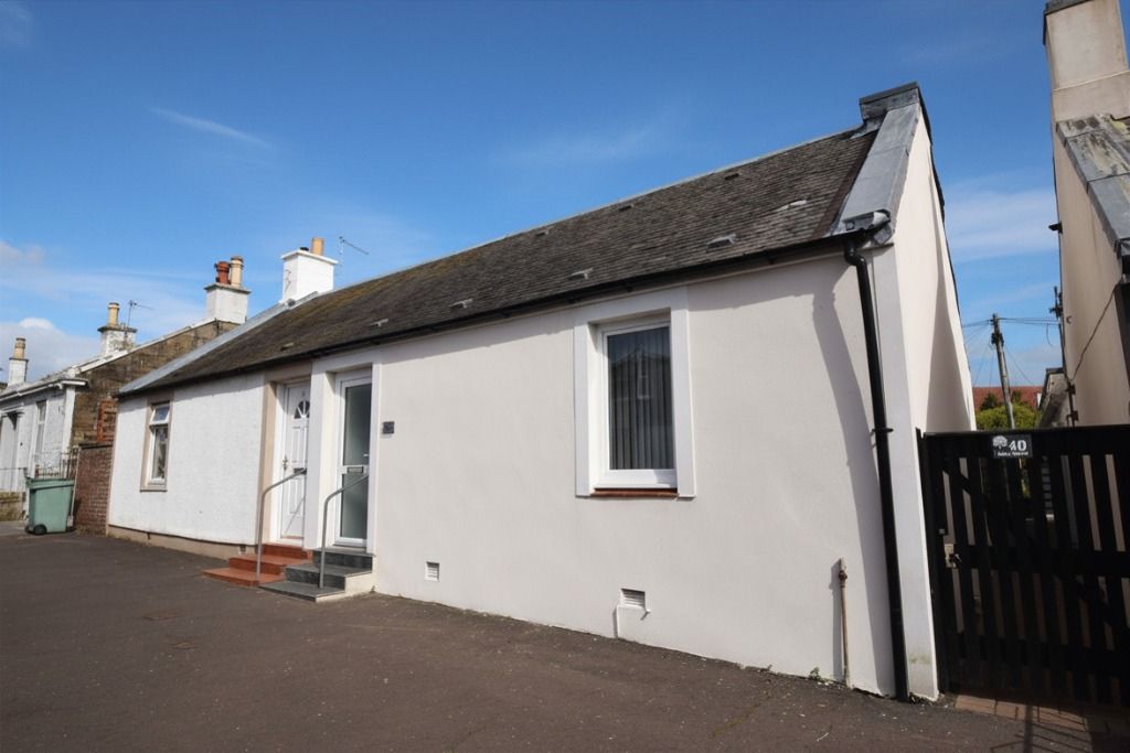 Property photo 1 of 14