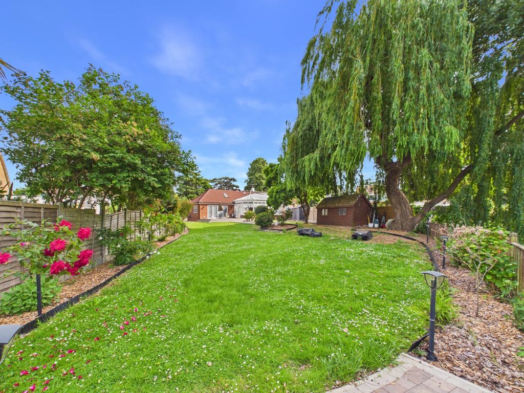 Property photo 3 of 27 Picture No. 27
