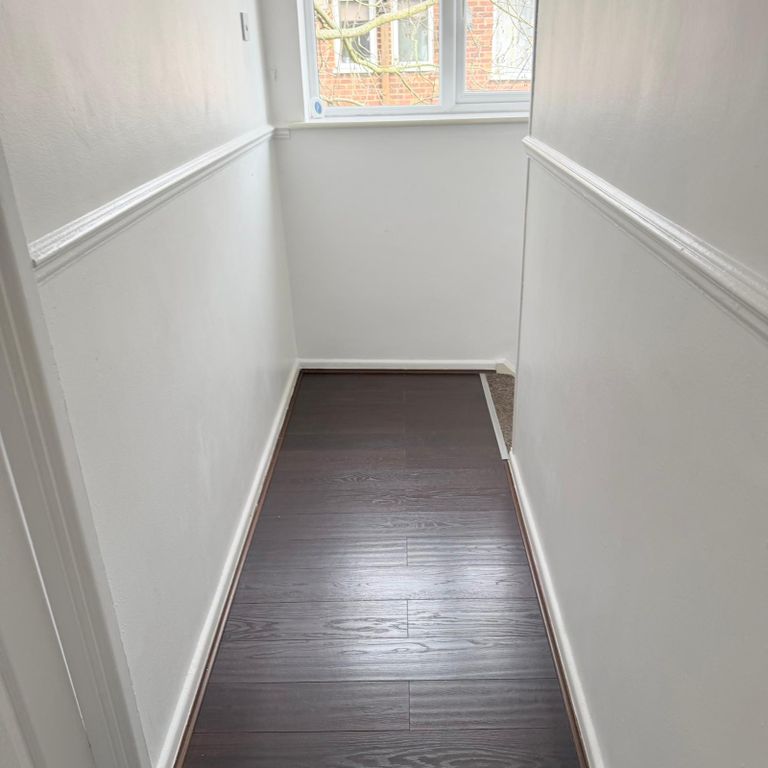 Property photo 3 of 13 Gallery