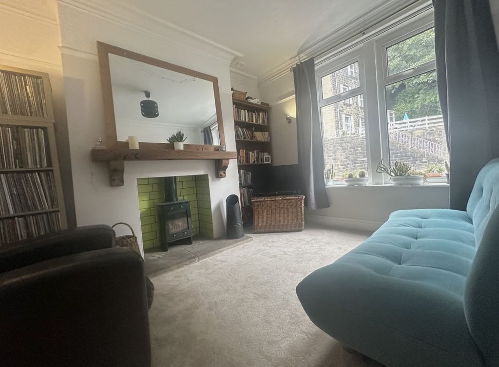 Property photo 3 of 13