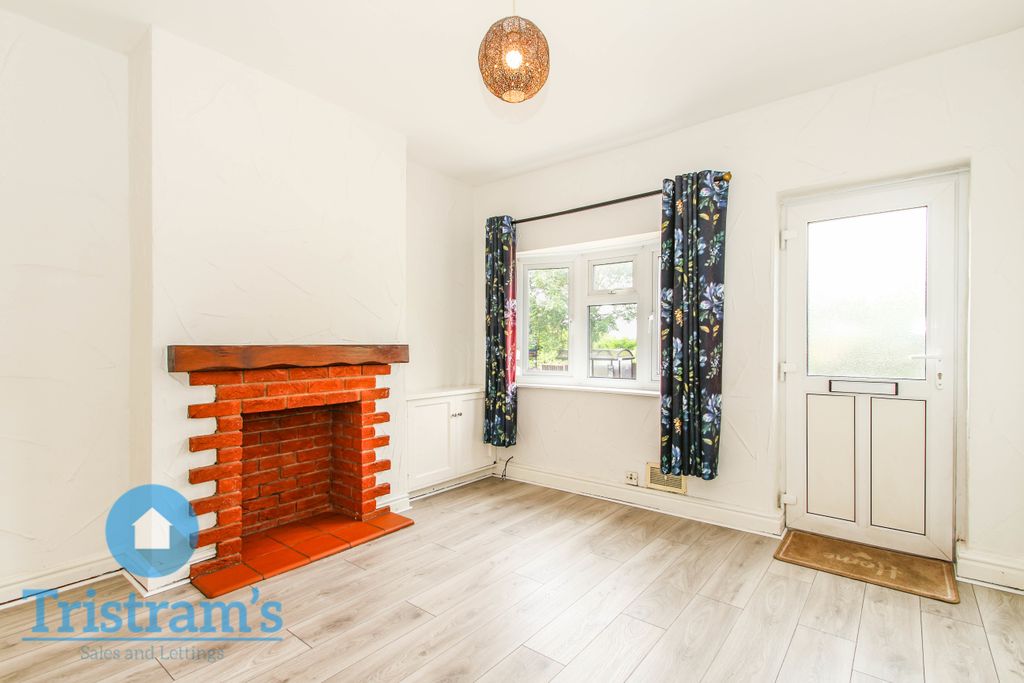 Property photo 2 of 16 Img_6903