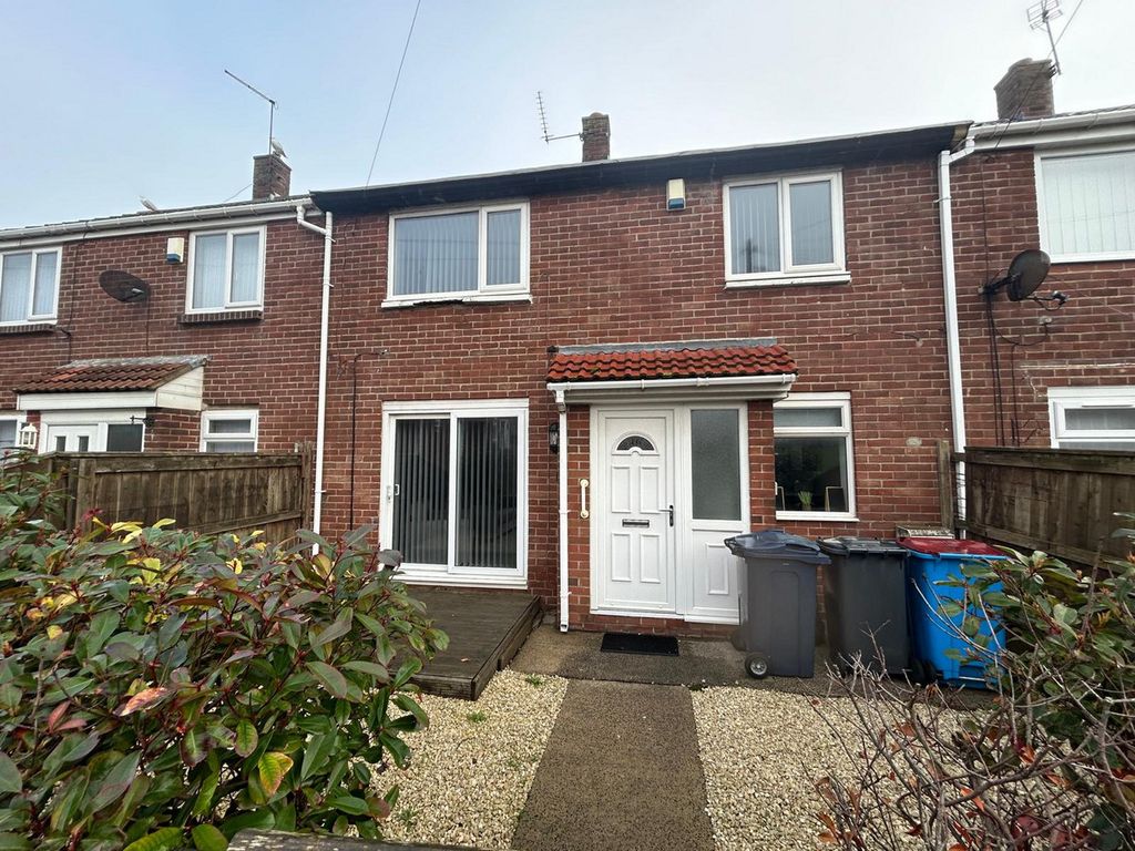 Property photo 1 of 12