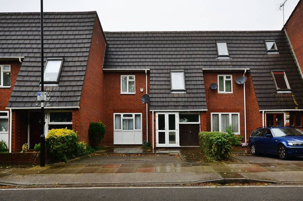 Property photo 3 of 14