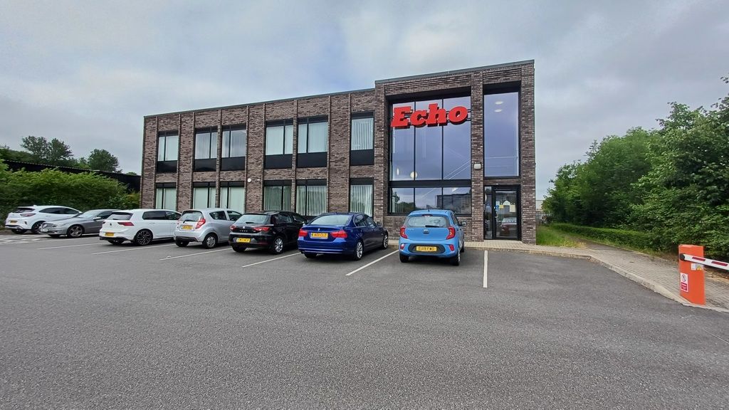 Property photo 1 of 11 Photo 6