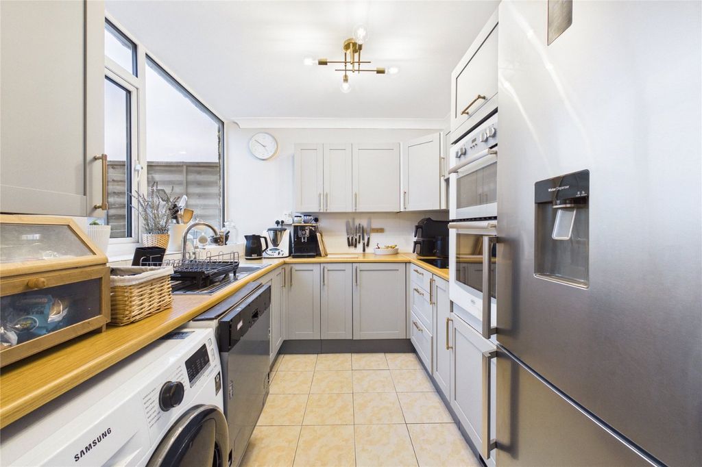 Property photo 3 of 8 Picture No. 03