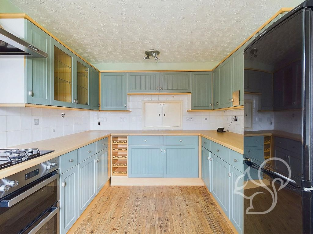 Property photo 3 of 22 Cam01254G0-Pr0257-Still003.Jpg