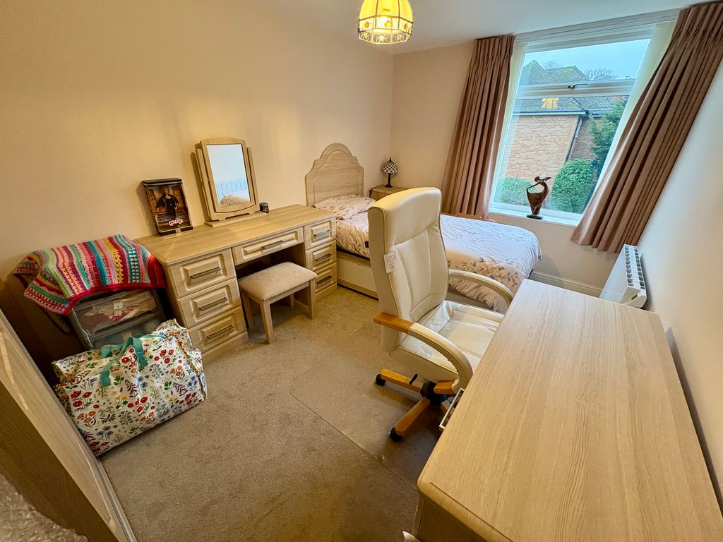 Property photo 3 of 8 Image