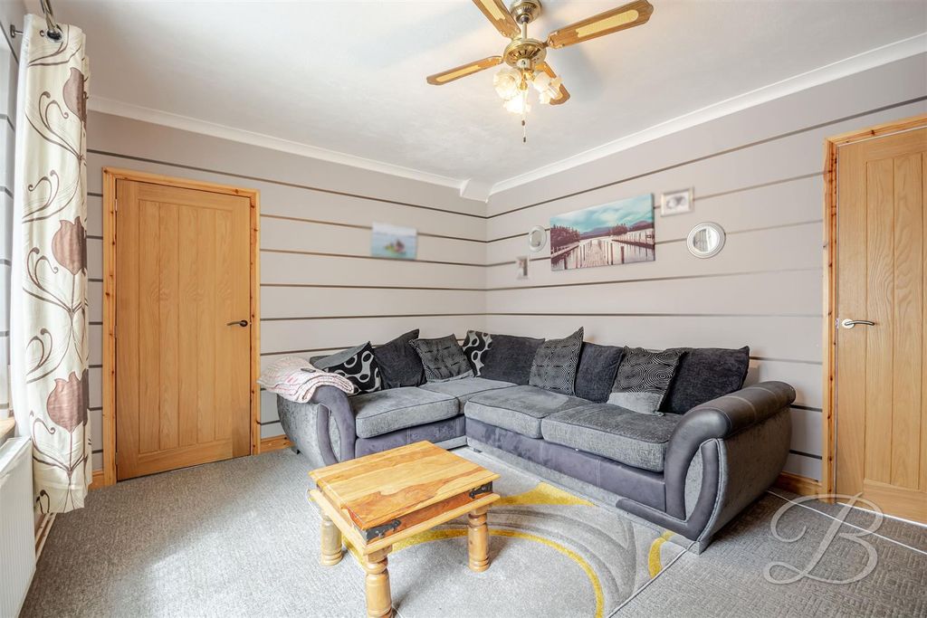 Property photo 2 of 21 Ccltd-2.Jpg