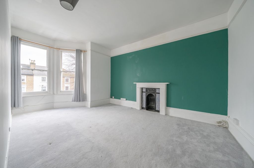 Property photo 2 of 19 Reception Room