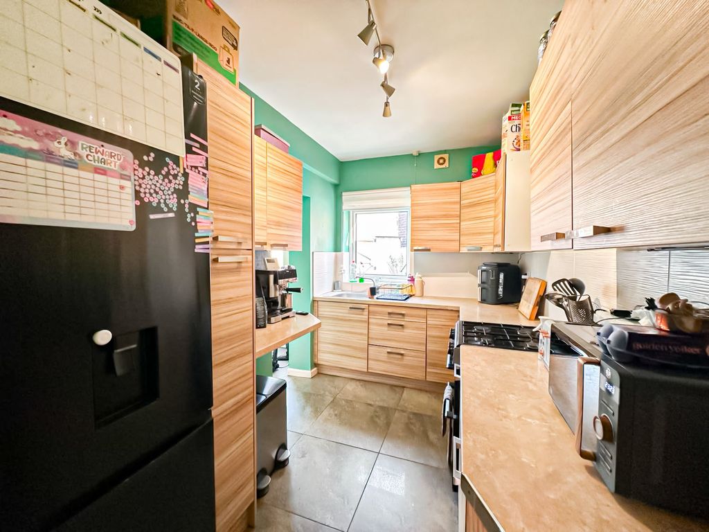 Property photo 2 of 15