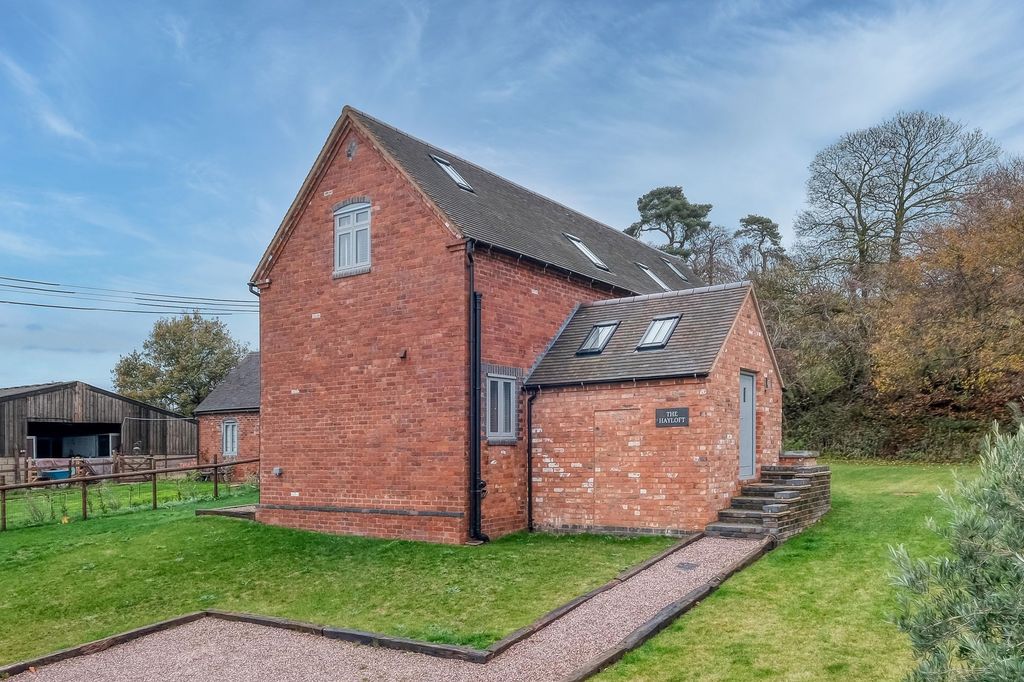 Property photo 1 of 25