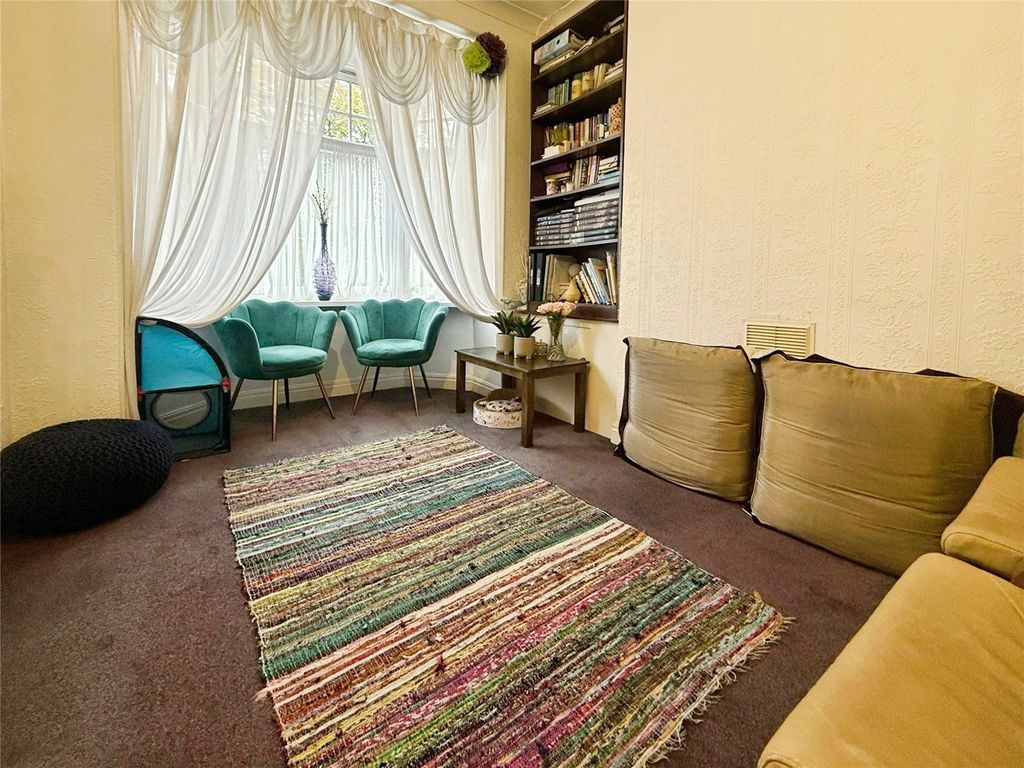 Property photo 3 of 14 Picture 3