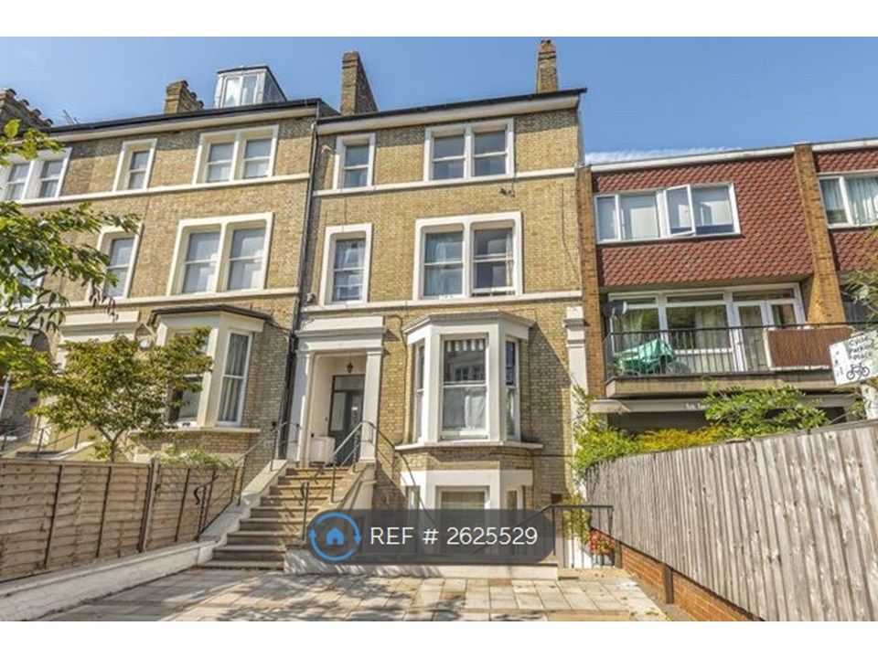 Property photo 2 of 11