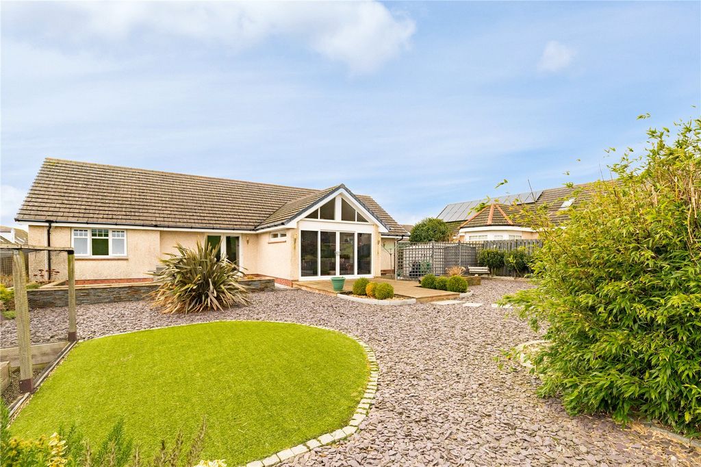 Property photo 2 of 22 External